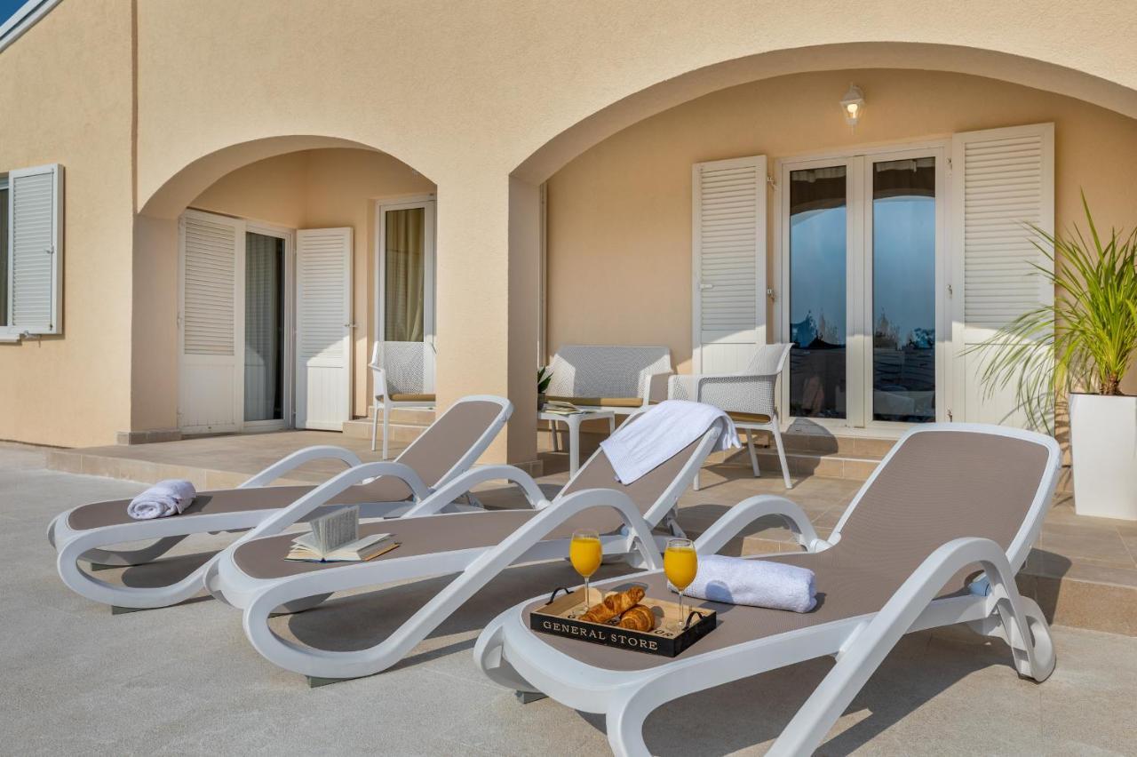 Villa Ostone Pula Exteriér fotografie