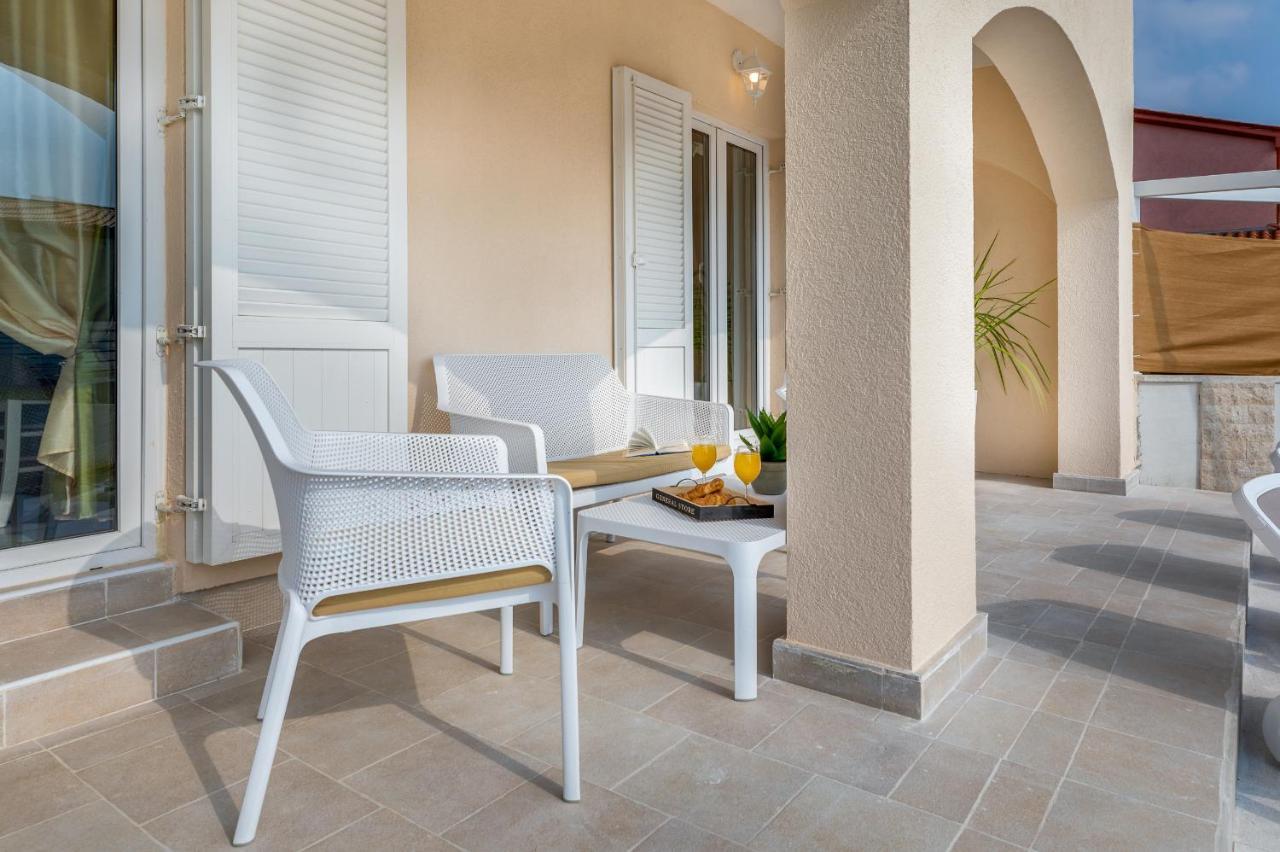 Villa Ostone Pula Exteriér fotografie